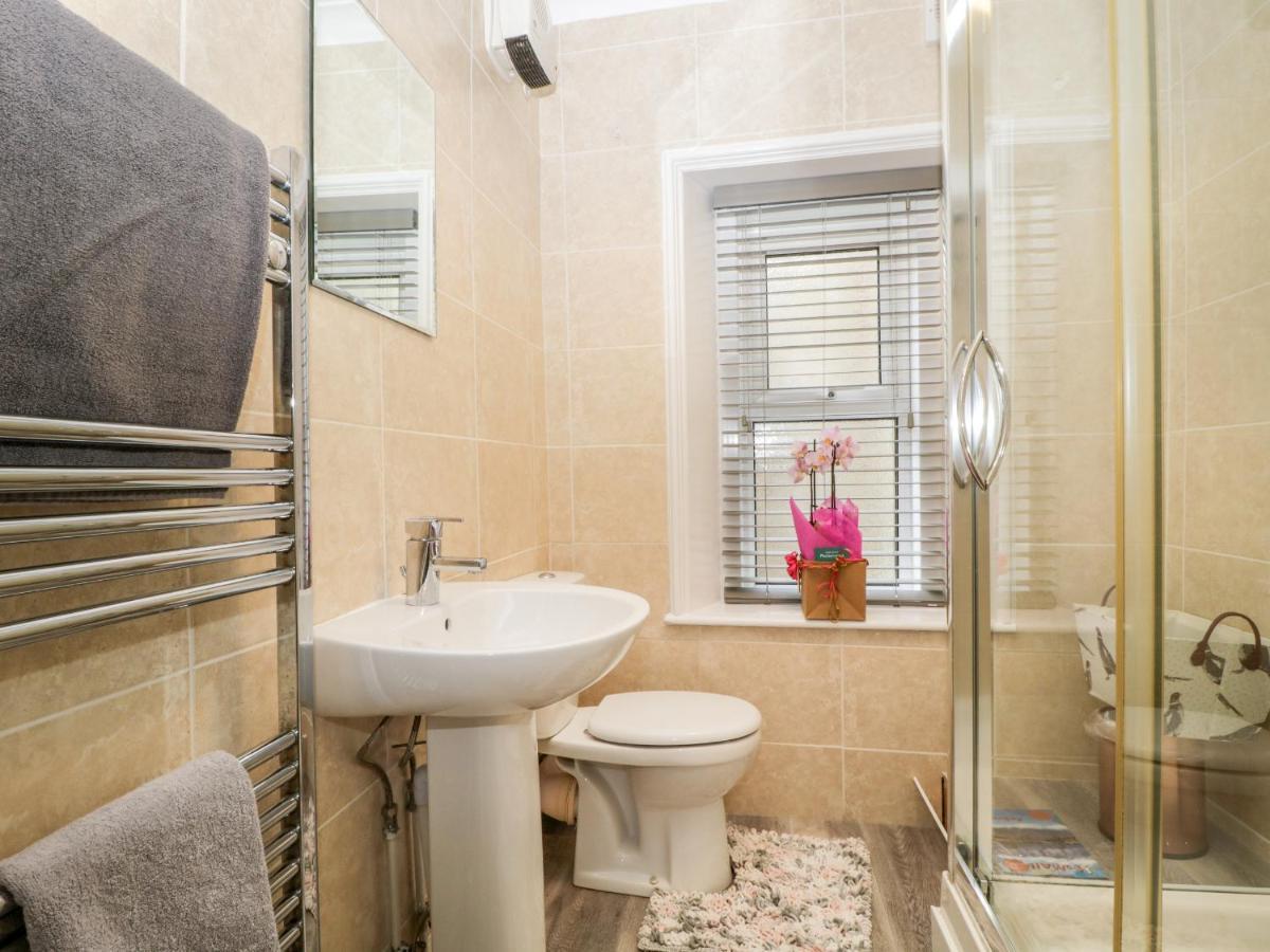 Three Peak View Apartment Keswick  Ngoại thất bức ảnh